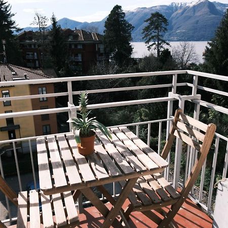 Studio With Lake And Montains Views Free Parking Luino Exteriér fotografie